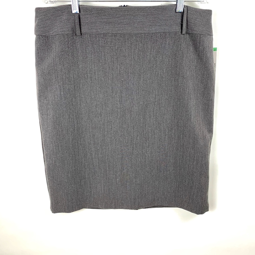 Covington Grey Belted Pencil Skirt Size 12 NWT